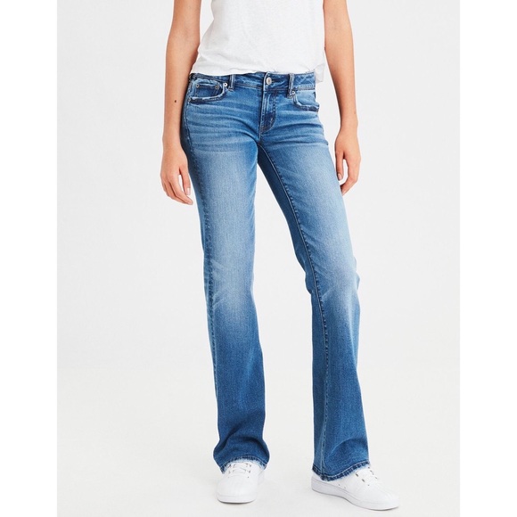 American Eagle Outfitters Denim - American Eagle favorite boyfriend jeans light wash